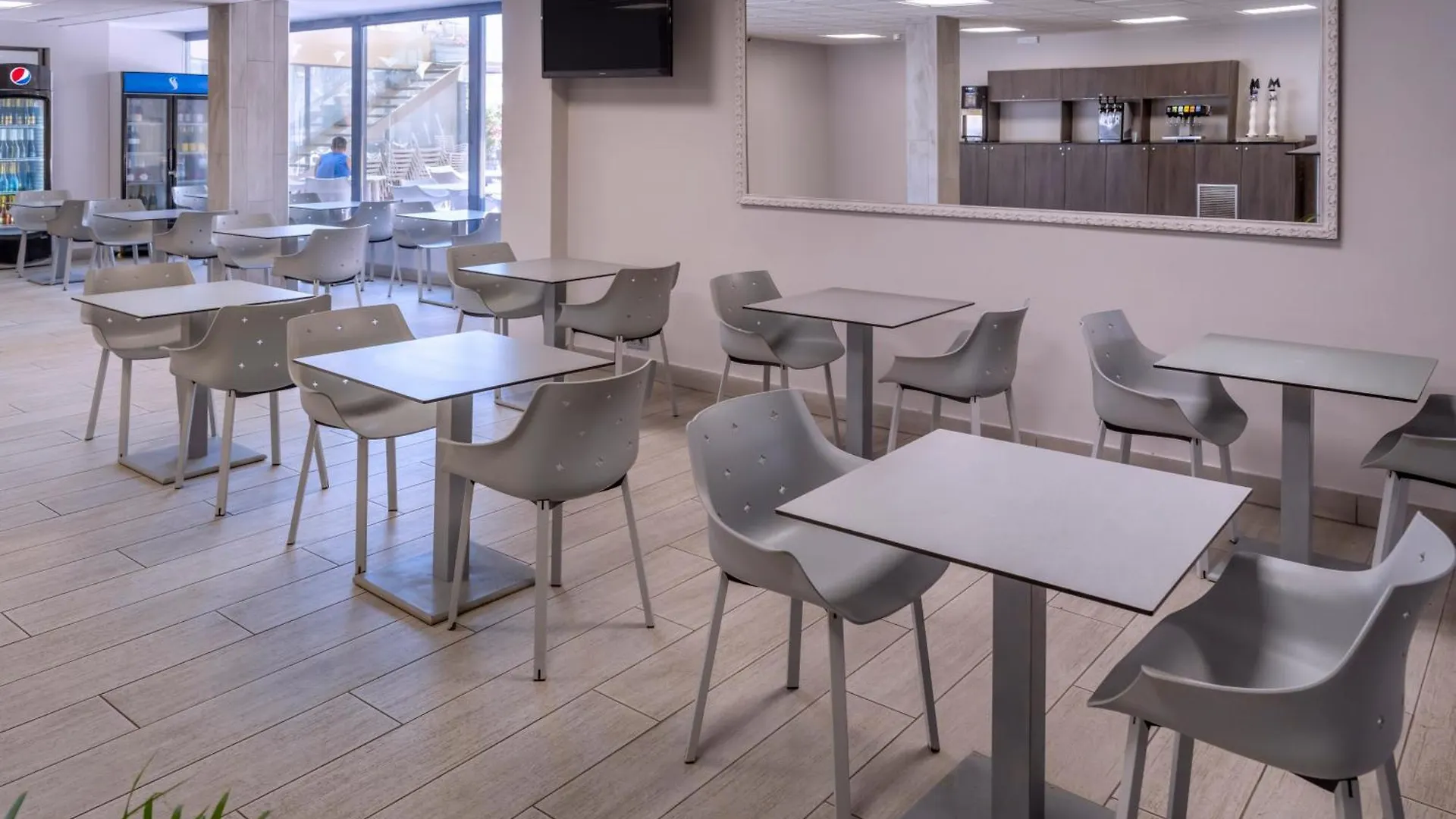 Hotel Amaraigua (Adults Only) 말그라트데마르 4*,